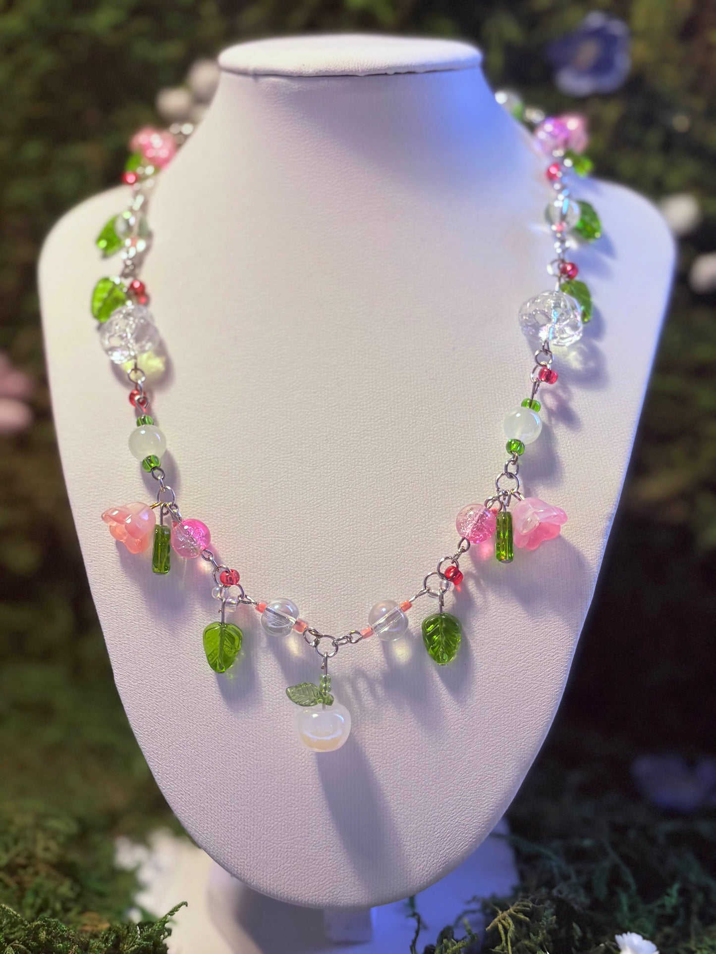 Pearlescent Necklace