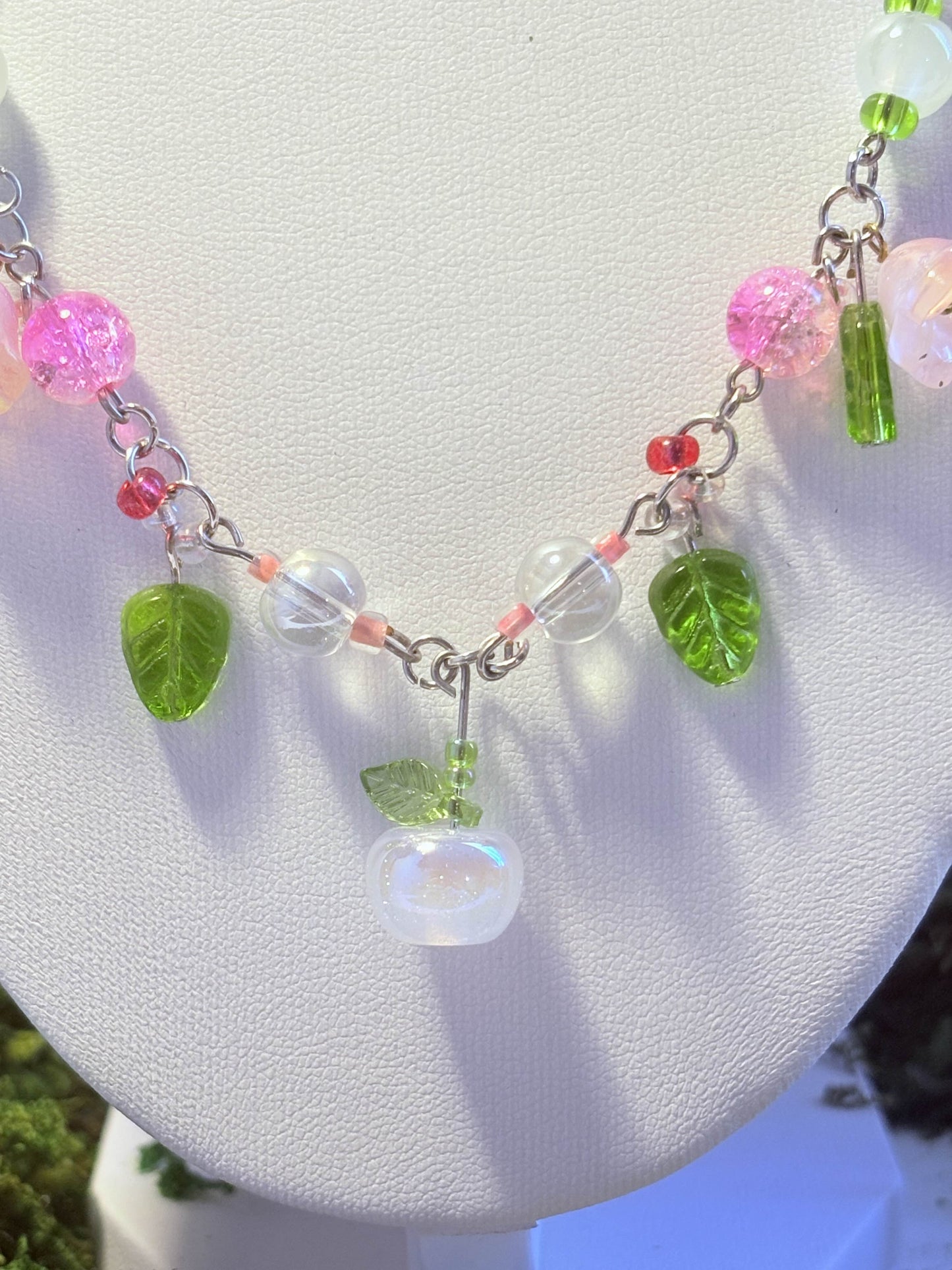 Pearlescent Necklace
