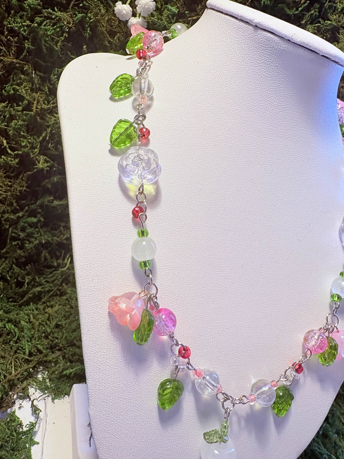 Pearlescent Necklace